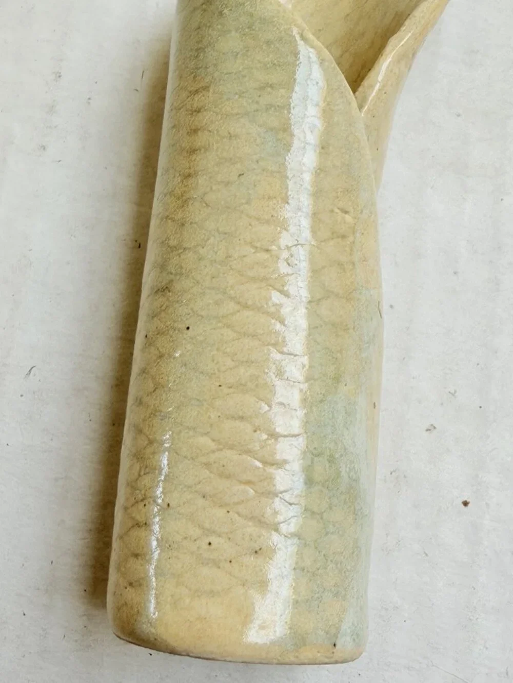 Handmade Art Pottery Vase Tulip Split Opening Beige Curled Bud Vase Decor Marked